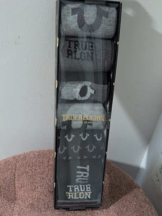 NEW Men 7 Pk True Religion Sock Gift Set