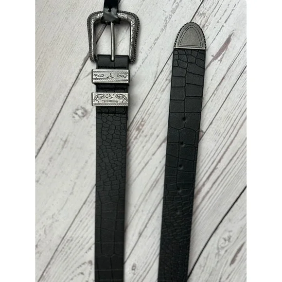 True Religion Mens Black Crocodile Embossed‎ Western Belt Silver Engraved Buckle