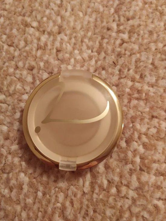 jane iredale Single Eyeshadow Compact Color Is Rose Gold
