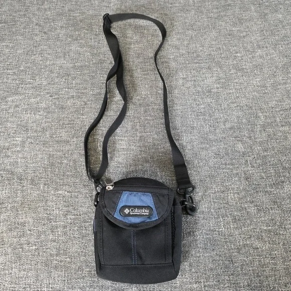 Columbia Sportswear Digital Assistant C3602-407 Crossbody Bag Black Blue Y2K