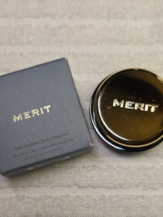 Merit Matte Eye Shadow - Neutral Taupe