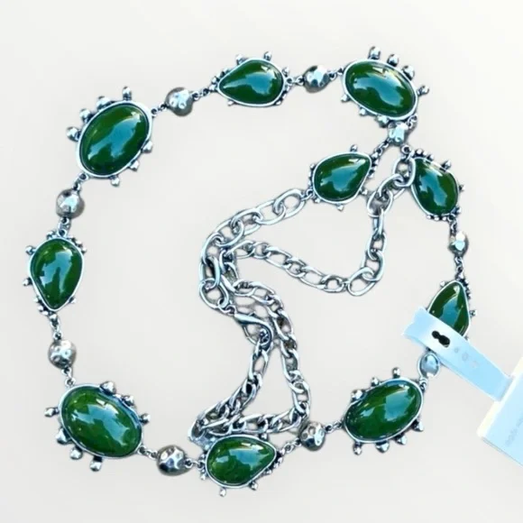 House of Harlow chain green stone belt