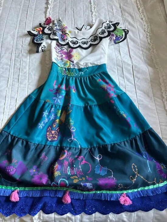 Disney Parks Deluxe Encanto Girls 7/8 Mirabel Costume Dress