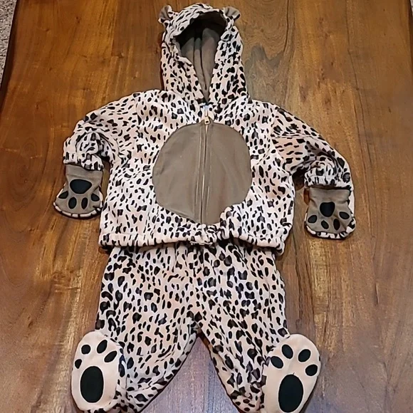 Sonoma Leopard Halloween Costume 3/6 months 2 piece