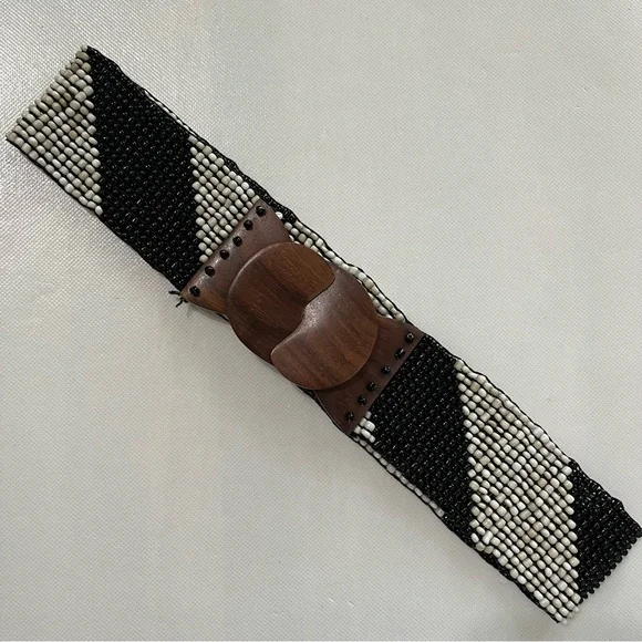 Stretchy Wide Beaded Wooden Buckle Belt