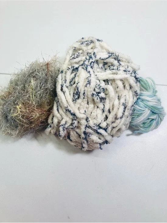 88g Fun Yarn Bundle: Plush Cream & Navy Chenille, Fun Fur, Variegated