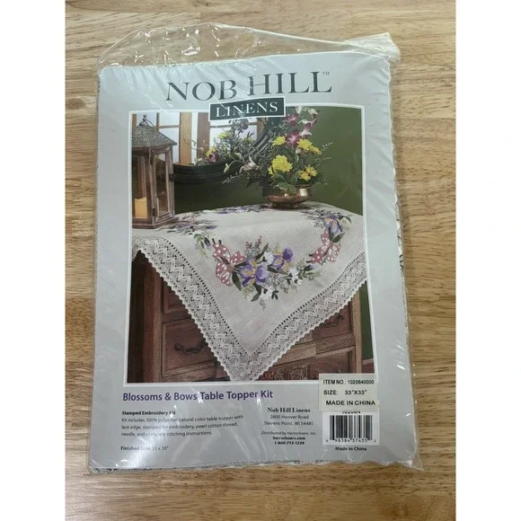 NEW NOB HILL LINENS EMBROIDERY Table Topper 33