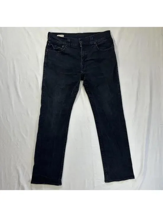 Gothic True Religion Ricky Flap SN Body Rinse Black jeans in men’s size 36.