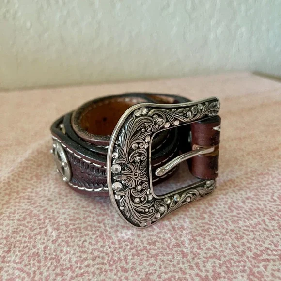 Ariat Womens Brown Leather Western Belt Star Conchos Rhinestone Buckle 39.5in
