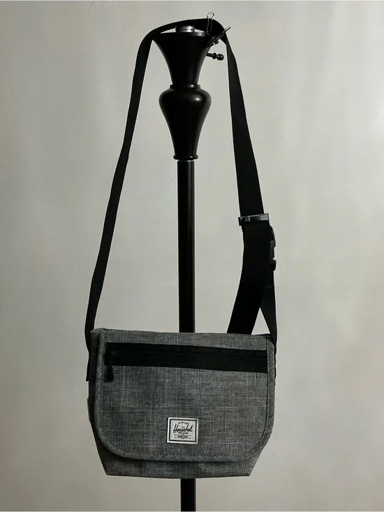 Herschel Supply Co. Grade Mini Messenger Bag Gray Crossbody
