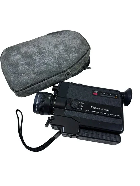 Canon 310 XL Super 8 Movie Camera Zoom 8.5-25.5mm F/1 Lens Vintage 1970s Japan