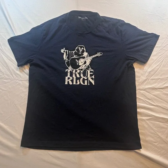 True Religion Mens Buddha Guitar Graphic T-Shirt Navy Blue Large Distressed Logo