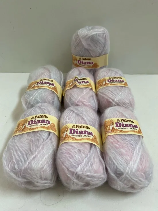 7 Skeins Patons Yarn Diana BRUSHED CHUNKY 50g Shade 9264 Lot 56483 Great Britain
