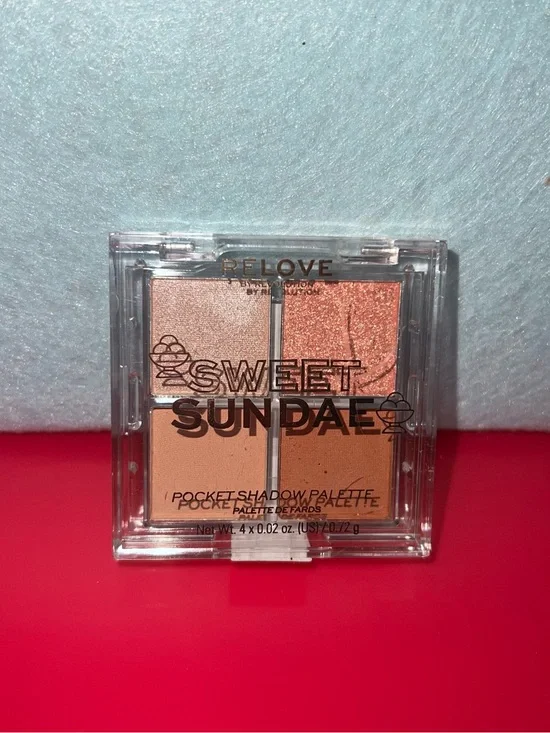 Love Sweet Sundae Eyeshadow Quartet - Peach, Copper, Champagne, Tan