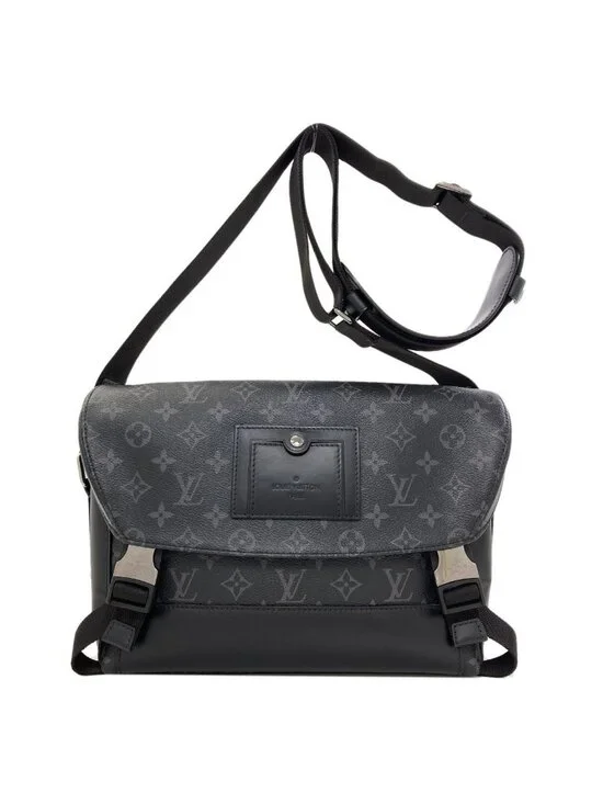 Louis Vuitton Messenger Voyage Shoulder Bag Monogram Eclipse