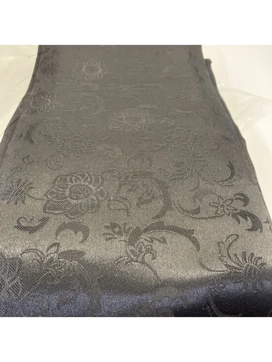 Black Polyester Shimmering Floral Pattern Fabric For Sewing 124x180in Heavy