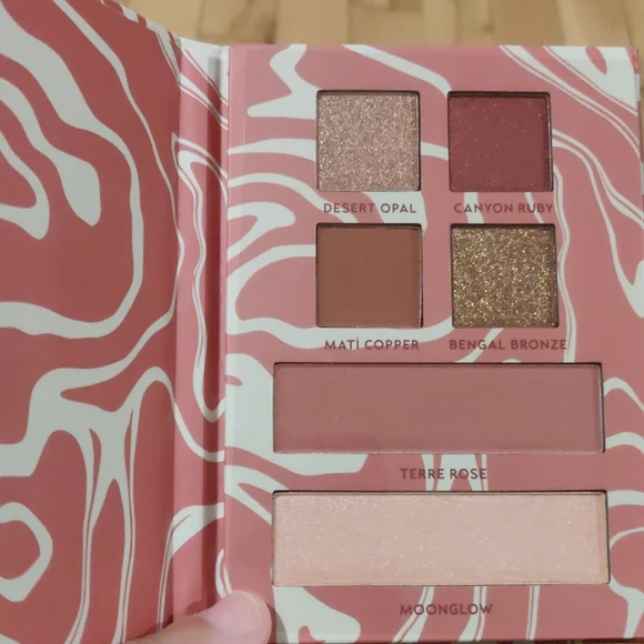Tanais Mati Earthtones Eye and Face Palette