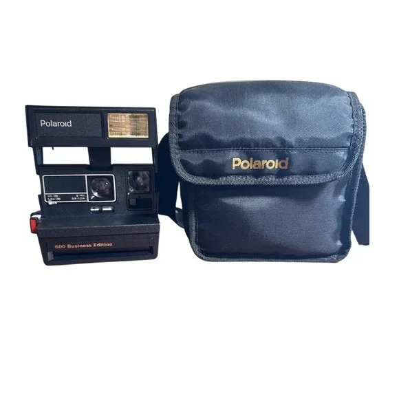Polaroid Instant Film Camera 600 Business Edition‎ Black Carrying Case EUC works