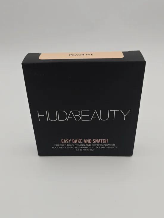 HUDA BEAUTY Easy Bake and Snatch Pressed Powder - Peach Pie
