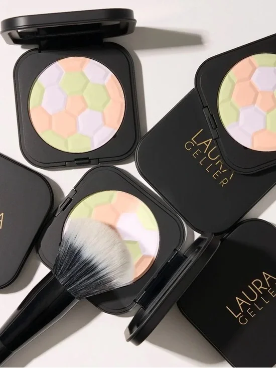 Laura Geller Color-Correcting Compact Powder - Pastel Green, Peach, White