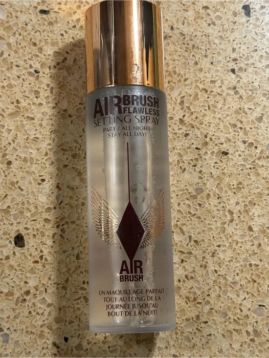 Charlotte Tilbury Airbrush Flawless Setting Spray — Gold Cap, Clear Bottle