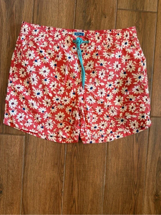 J. Crew Red Daisy Print Men’s Swim Trunks 6” pockets / men’s medium