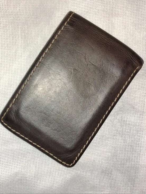 Kenneth Cole Reaction Brown Leather Bifold Wallet.