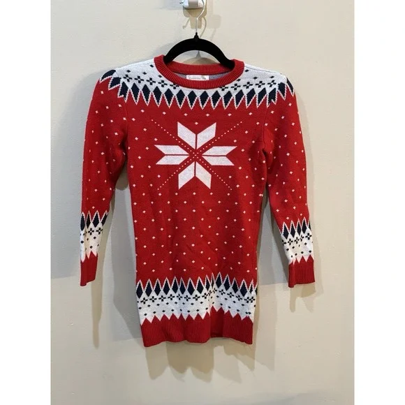 Charter Club festive red knit pullover Sweate Dress Girls Size Medium Snowflake