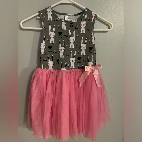 Pink‎ Bunny Dress With Tuille. Size 4T