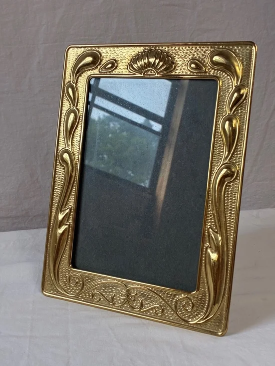 Vintage Gold Tone Decorative pressed metal Photo Frame
