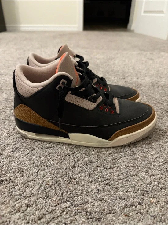 Air Jordan Men’s 3 Retro Desert Elephant Sneakers Size 9
