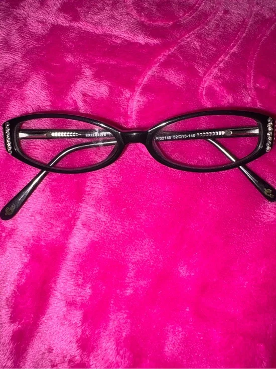 Vintage Rhinestone Bayonetta Glasses - Women Accessories