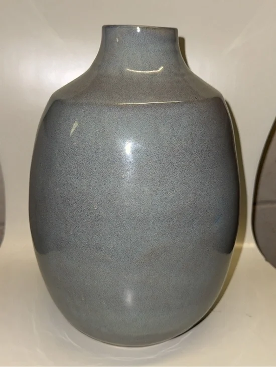 NWT Pottery Barn Reactive Glaze Ombré Blue Vase Decorative Accent/Decor