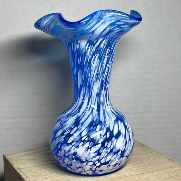 Hand-Blown Art Glass Vase, blue and white splatter design