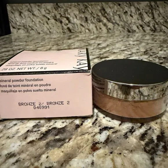 Mary Kay Mineral Powder Foundation Bronze 2 040991 .28 oz Discontinued NIB