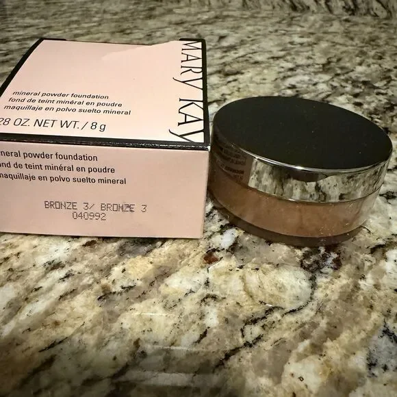 Mary Kay Mineral Powder Foundation Bronze 3 040992 .28 oz Discontinued NIB