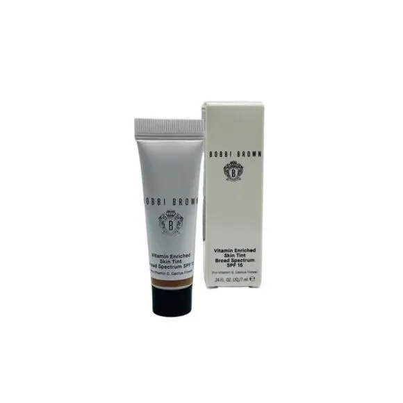 Bobbi Brown Vitamin‎ Enriched Skin Tint Broad Spectrum SPF 15 - Golden 4