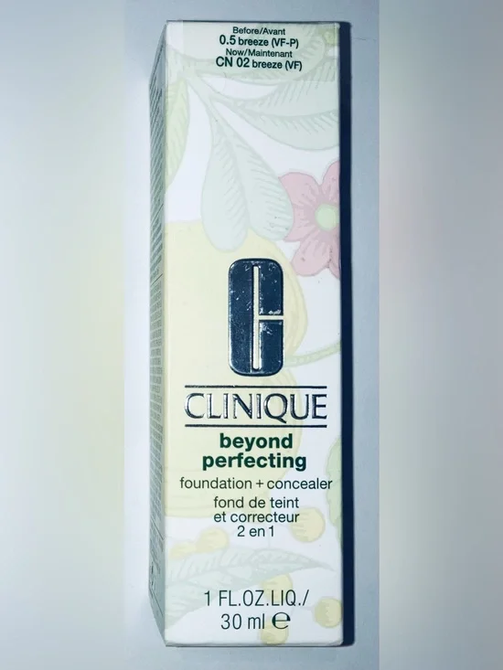 Clinique Beyond Perfecting Foundation + Concealer - NEW! CN 02 Breeze.