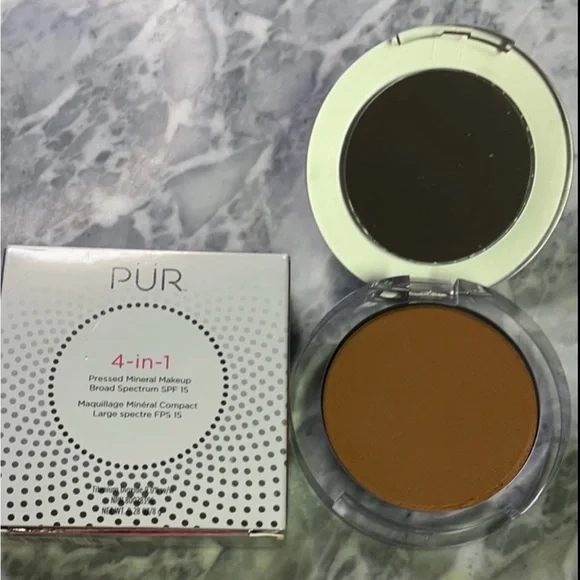 New Pur 4-in-1 Pressed Powder‎ Foundation Coffee