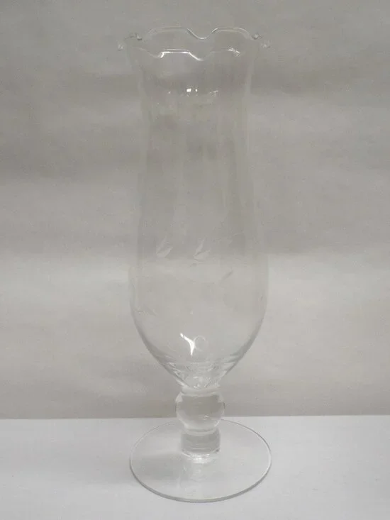 VINTAGE Princess House Heritage Footed Crimped Crystal Vase - 10