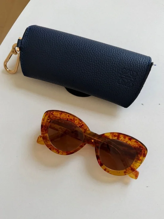 LOEWE Round Cat-Eye Sunglasses Amber Tortoise w/ Case