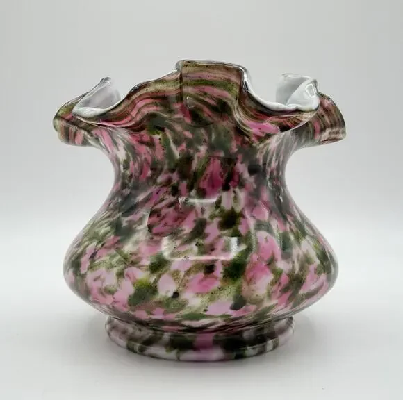 Fenton Vasa Murrhina Pink with Green Aventurine Ruffled Edge Rose Bowl Vase 4”