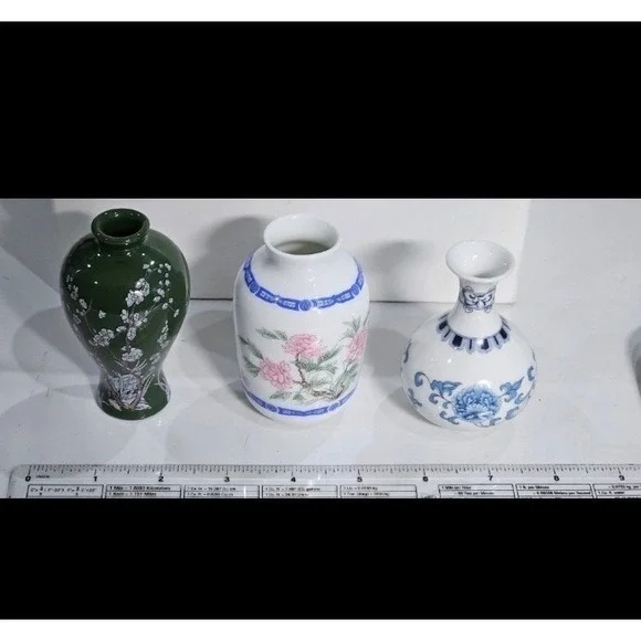 Lot of 3 Vintage Miniature Vases 1980 FP Franklin Mint Porcelain Japan