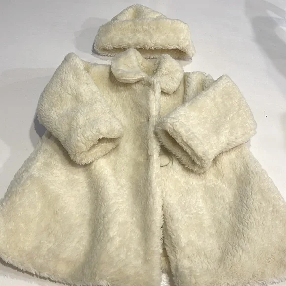 IVORY CREAM coat and hat set