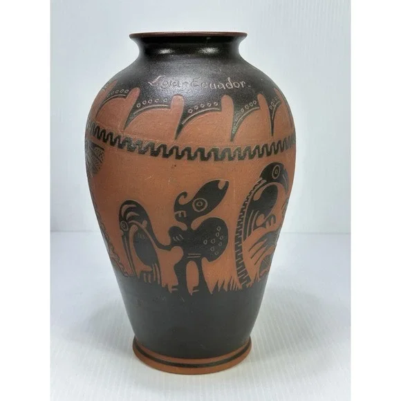 VTG Loja Ecuador‎ Art Pottery Vase Aztec Insized Design 1997 Signed 12