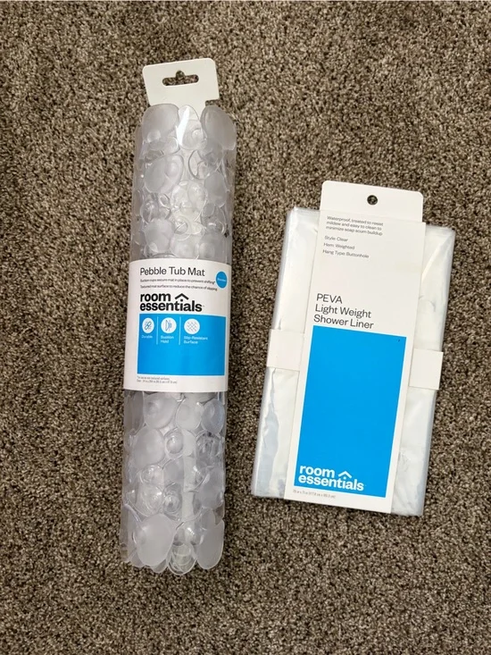 Room Essentials Tub Mat and Shower Liner Set