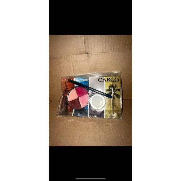 cargo‎ weekender makeup set bronzer star liner lipgloss