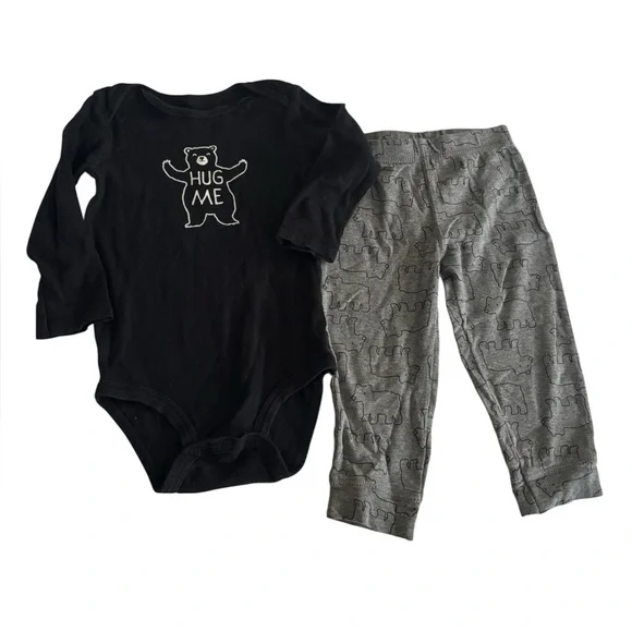 Carter’s EUC Gray and Black Outfit