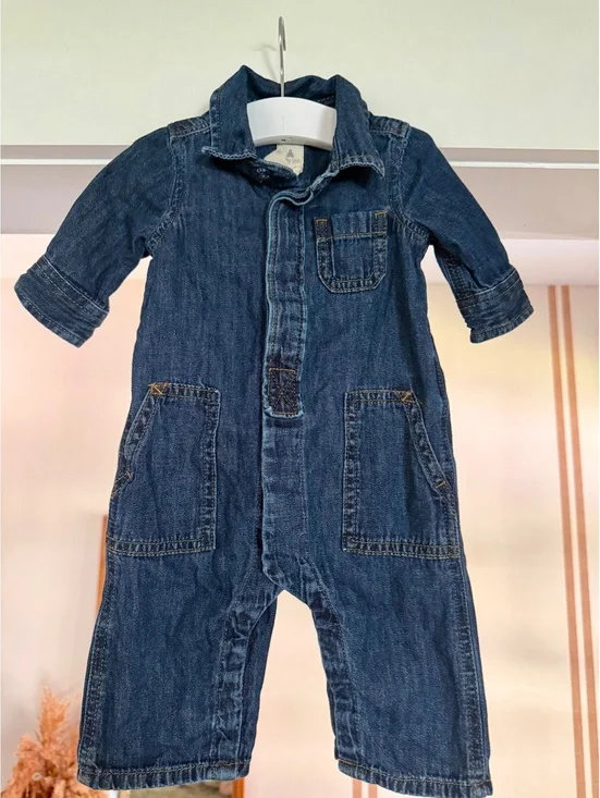 Baby Gap Denim Romper Boy or Girl Sz 0-3 Months EUC