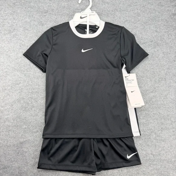 Nike Dri-FIT Boys Size 7 Black White T-Shirt Shorts 2 Piece Athletic Set NWT